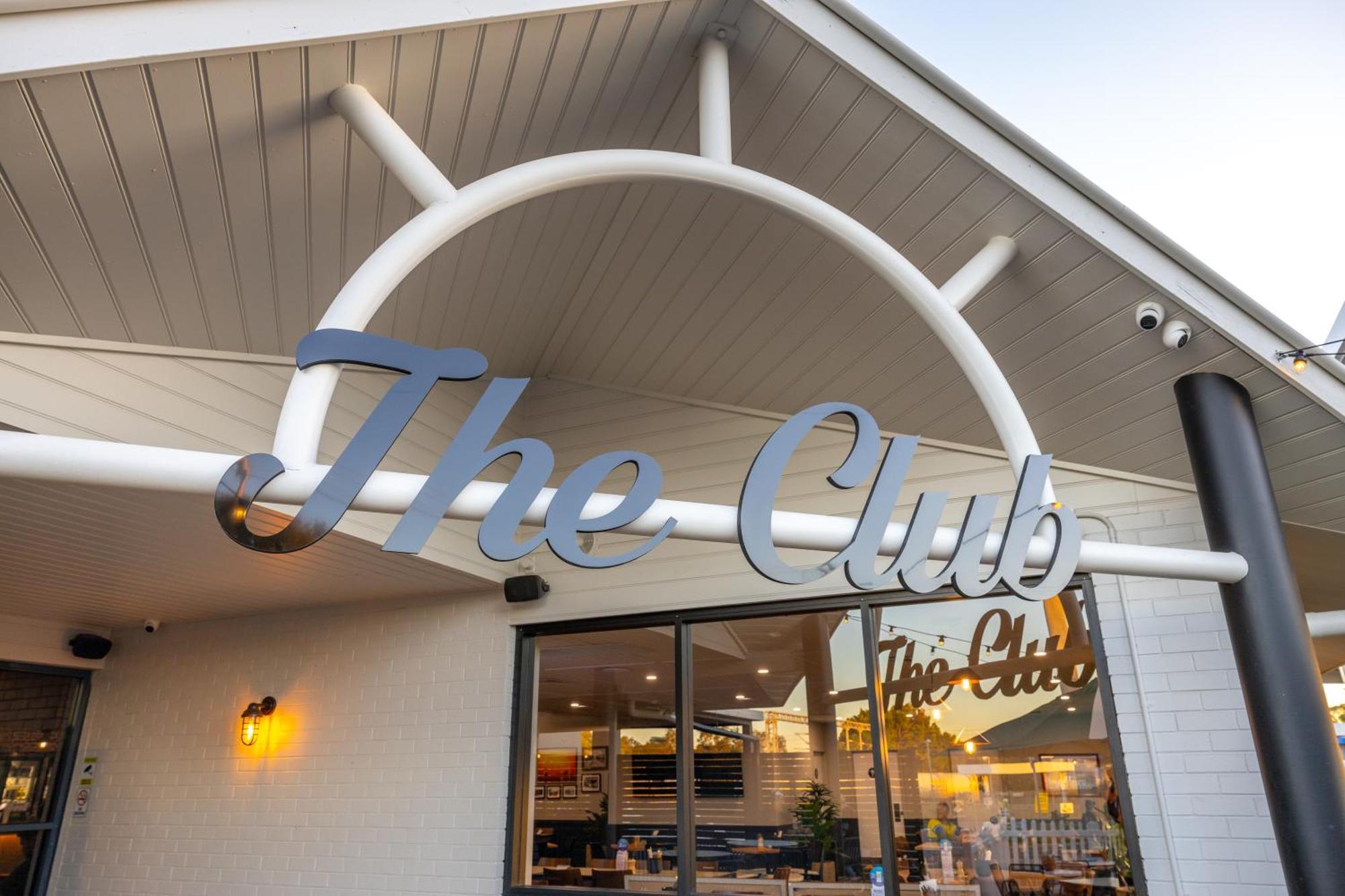The Club Hotel Гладстон Екстериор снимка